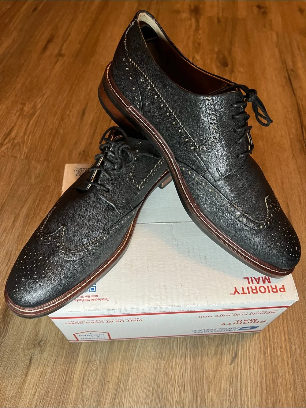Cole Haan Warren Wingtip Oxford Dress Shoes Men's size 10.5 EUC